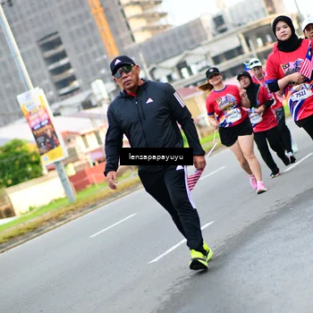 Runner Photo 6013879