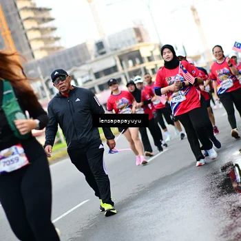 Runner Photo 6013899