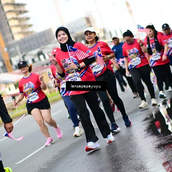 Runner Photo 6013902