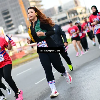 Runner Photo 6013912