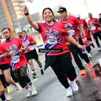 Runner Photo 6014011
