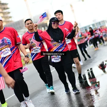 Runner Photo 6014050