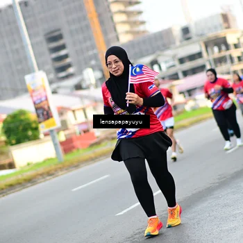 Runner Photo 6014098