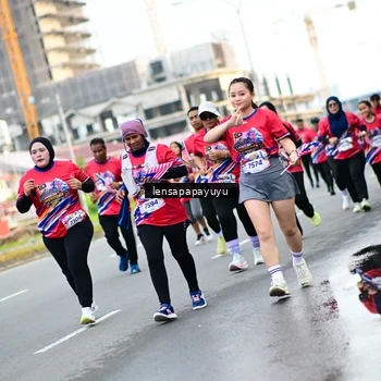Runner Photo 6014123