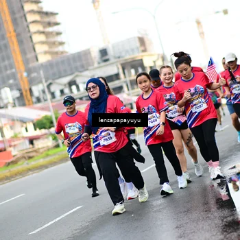 Runner Photo 6014157
