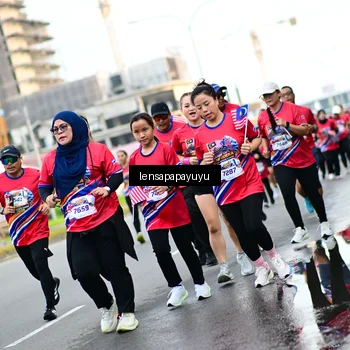 Runner Photo 6014169