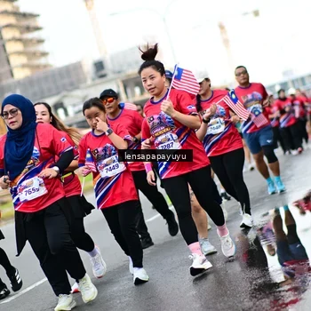 Runner Photo 6014180