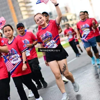 Runner Photo 6014195