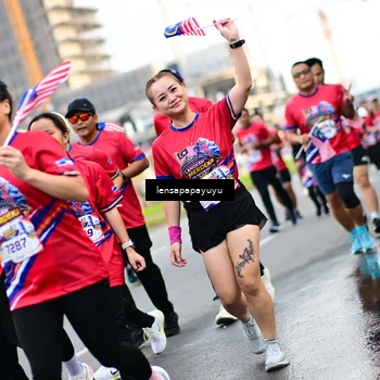 Runner Photo 6014202