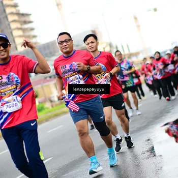 Runner Photo 6014211