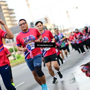Runner Photo 6014217