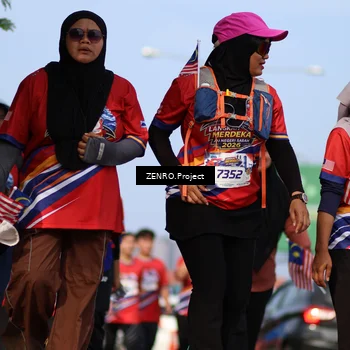 Runner Photo 6014218