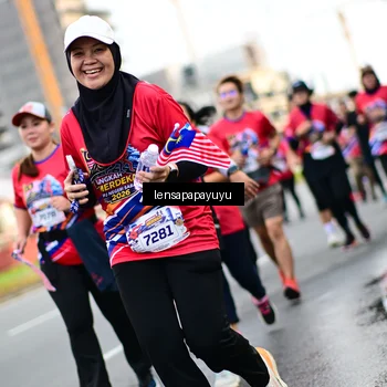 Runner Photo 6014294