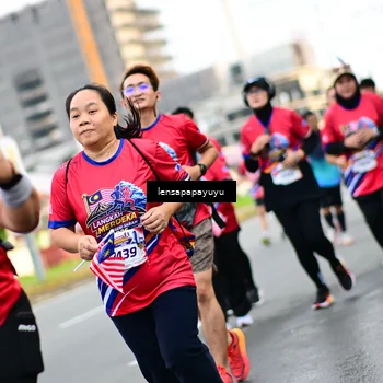 Runner Photo 6014305