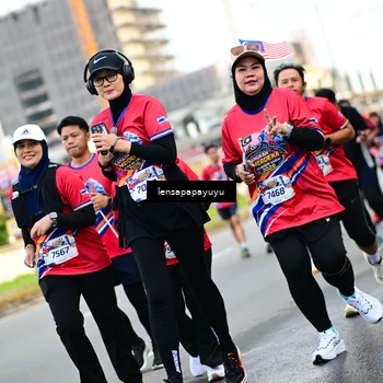 Runner Photo 6014306