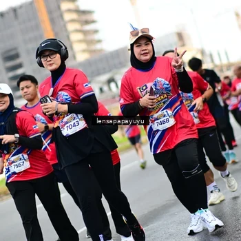 Runner Photo 6014311