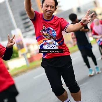 Runner Photo 6014337