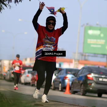 Runner Photo 6014359