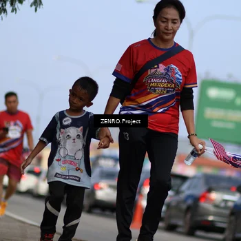Runner Photo 6014360