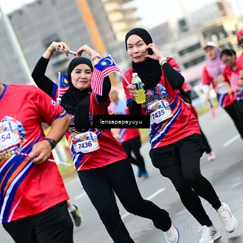 Runner Photo 6014394