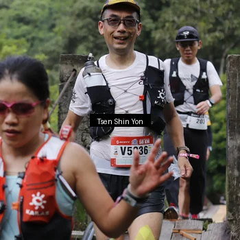 Runner Photo 60144
