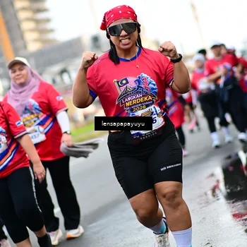 Runner Photo 6014421