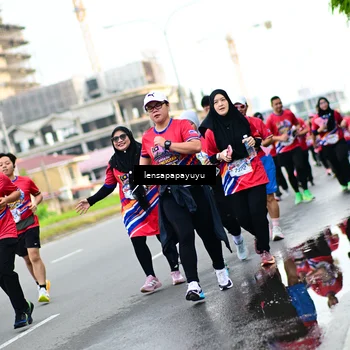Runner Photo 6014431