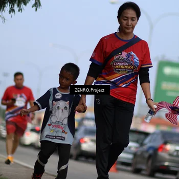 Runner Photo 6014455