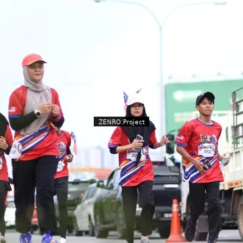 Runner Photo 6014474