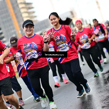 Runner Photo 6014543