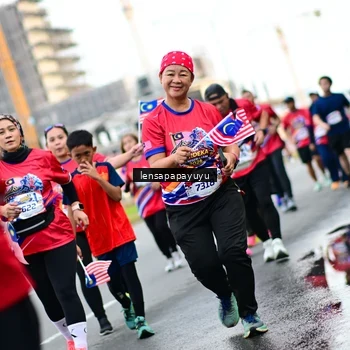 Runner Photo 6014555