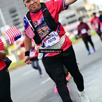 Runner Photo 6014574