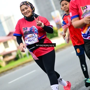 Runner Photo 6014575