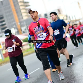 Runner Photo 6014617