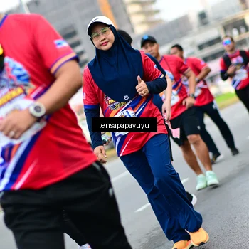 Runner Photo 6014626