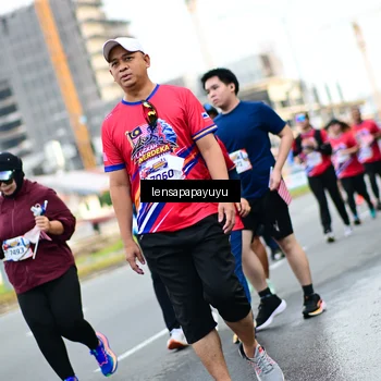 Runner Photo 6014628