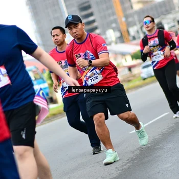 Runner Photo 6014641