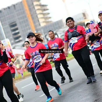 Runner Photo 6014650