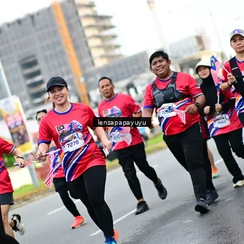 Runner Photo 6014665