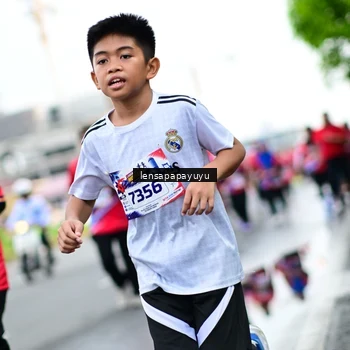 Runner Photo 6014692