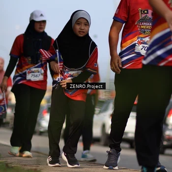 Runner Photo 6014695