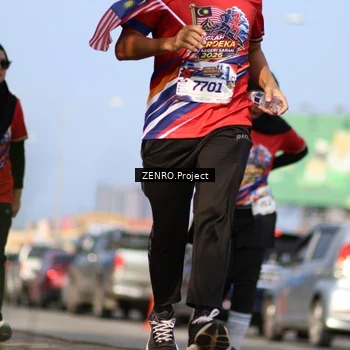 Runner Photo 6014696