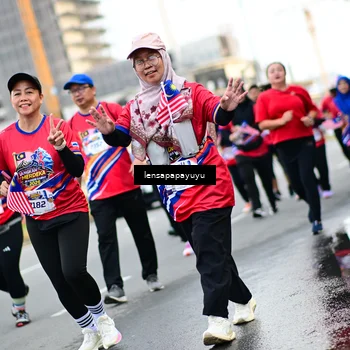 Runner Photo 6014718