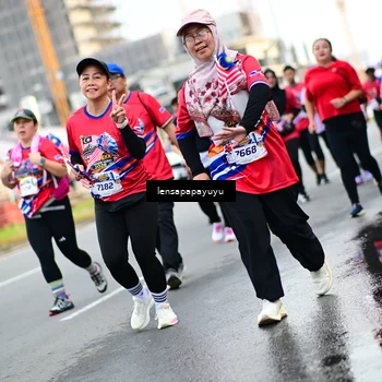 Runner Photo 6014722