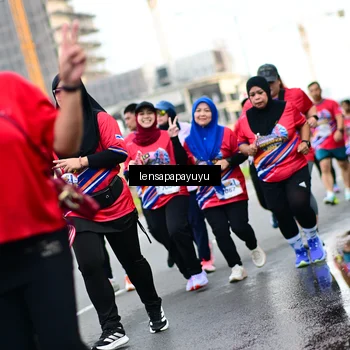 Runner Photo 6014746