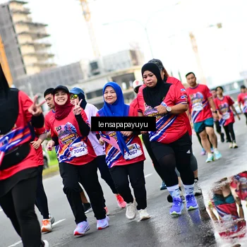 Runner Photo 6014753