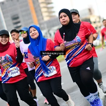 Runner Photo 6014758