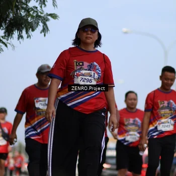 Runner Photo 6014854