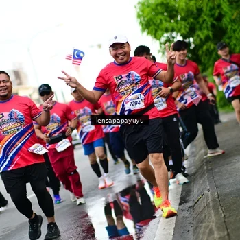 Runner Photo 6014858
