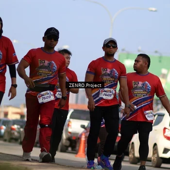 Runner Photo 6014933